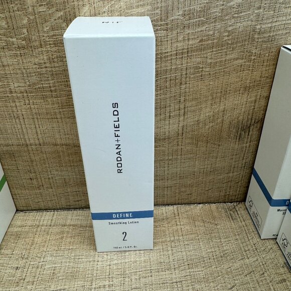 Rodan + Fields #2 Define Soothing Lotion - Picture 1 of 1